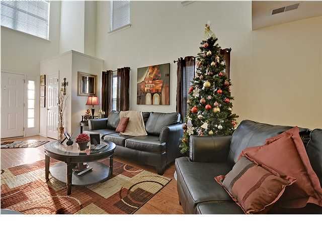 9024 Maple Grove Dr, Summerville, SC 29485