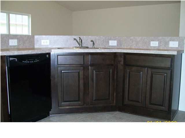2051 Culloden Dr, Summerville, SC 29483