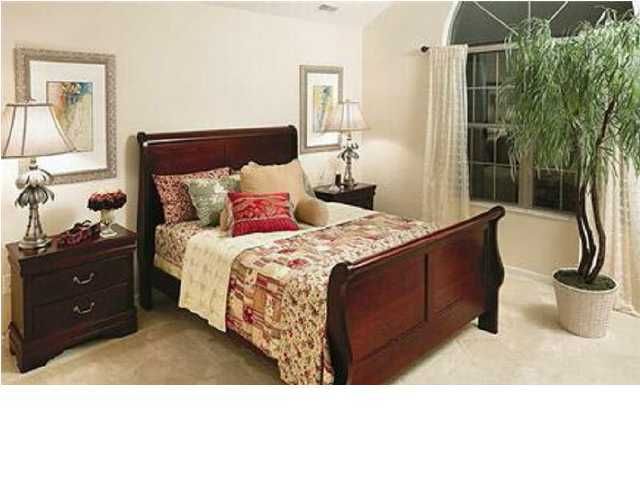 293 Village Stone Cir, Summerville, SC 29483