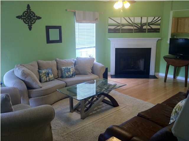 1605 Ashley Ct, Summerville, SC 29483