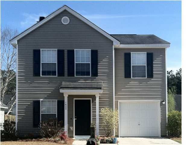 1605 Ashley Ct, Summerville, SC 29483
