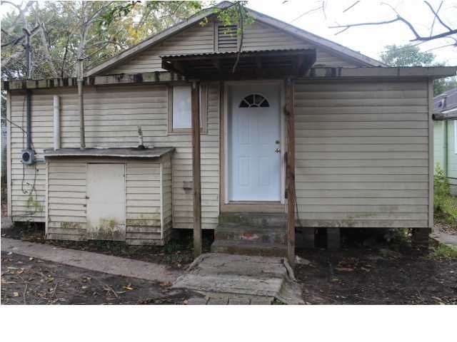 1804 Success St #A&B, North Charleston, SC 29405