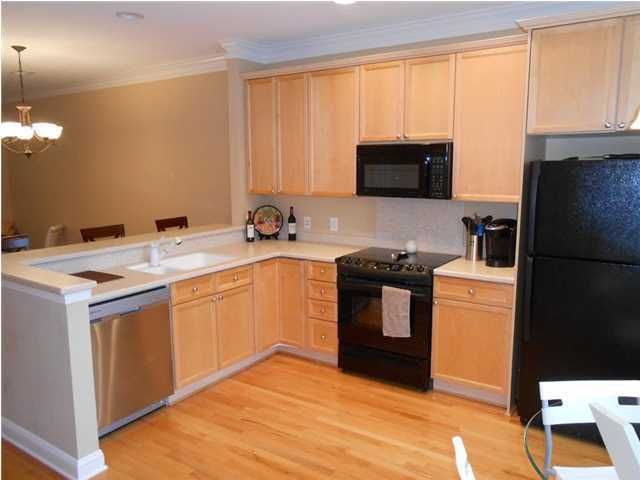 2239 Daniel Island Dr, Charleston, SC 29492
