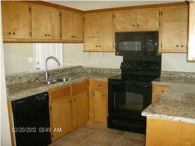 272 Hastings Dr, Goose Creek, SC 29445