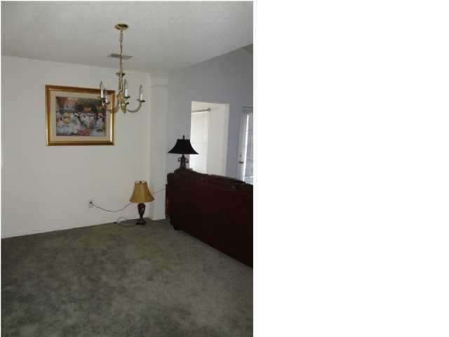 217 Hardee Ave, Summerville, SC 29485