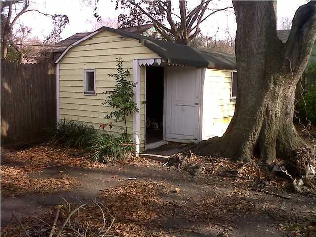 1933 Norwood St, North Charleston, SC 29405