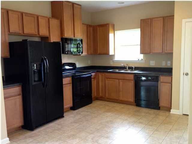 156 Dream St, Summerville, SC 29483