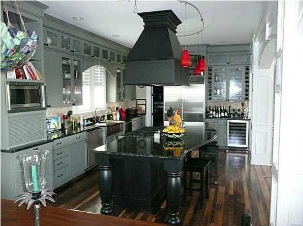 139 Mary Ellen Dr, Charleston, SC 29403