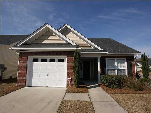 209 Garden Grove Dr, Summerville, SC 29485