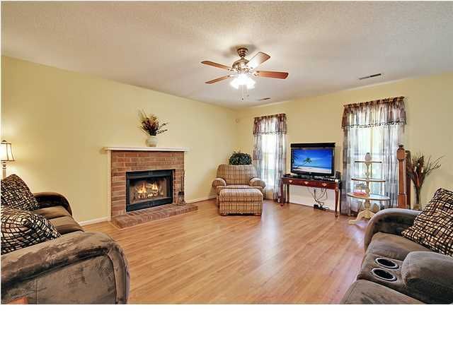119 Parish Parc Dr, Summerville, SC 29485