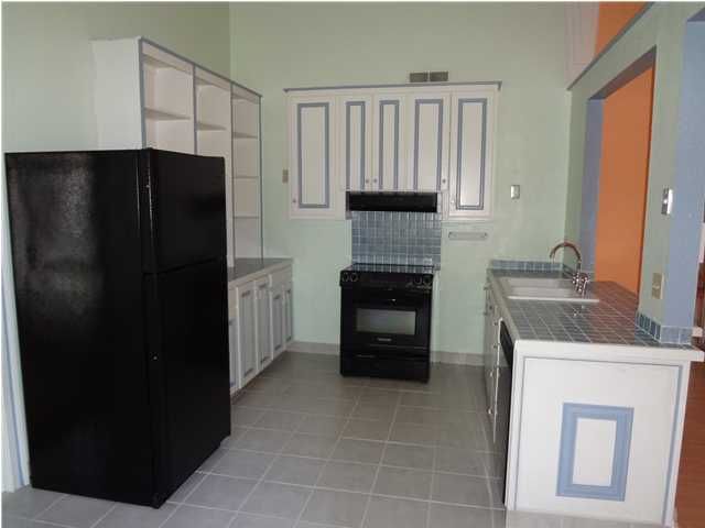 335 Macgregor Dr, Summerville, SC 29483