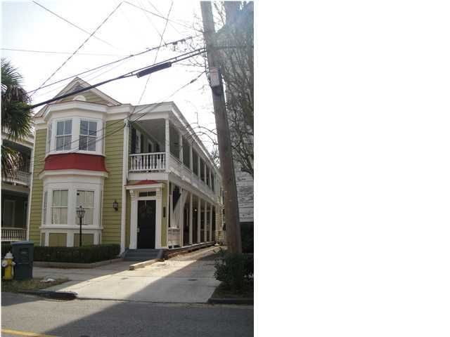175 Wentworth St #1/2, Charleston, SC 29401