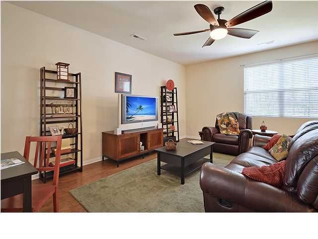 286 Cameron St, Summerville, SC 29483