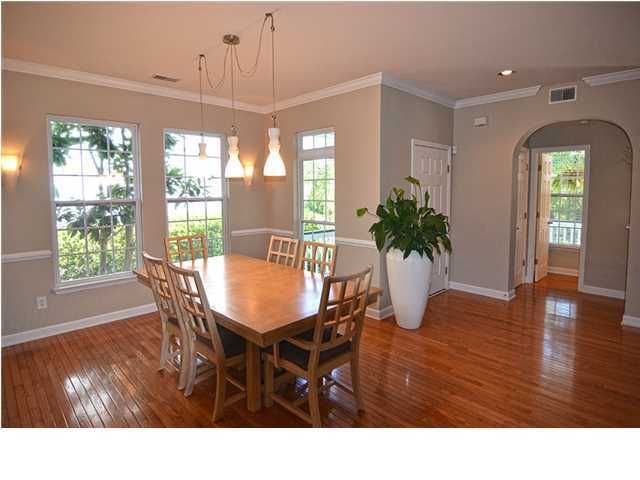 1130 Barfield St, Charleston, SC 29492