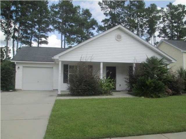 102 Avoncliff Ct, Summerville, SC 29483