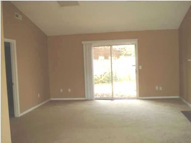 8218 Timberidge Ct, North Charleston, SC 29420