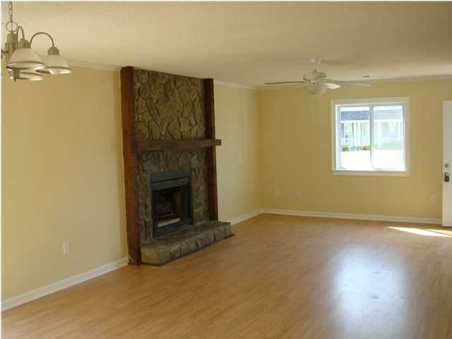 1825 Sundancer Ln, Goose Creek, SC 29445