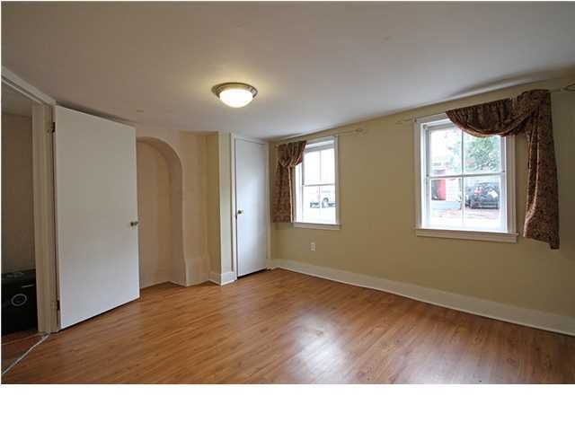 42 Vanderhorst St, Charleston, SC 29403