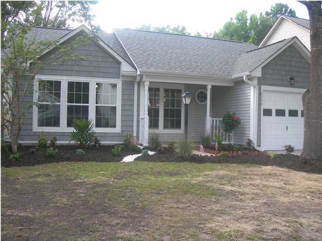 8348 Coventry Ct, North Charleston, SC 29420