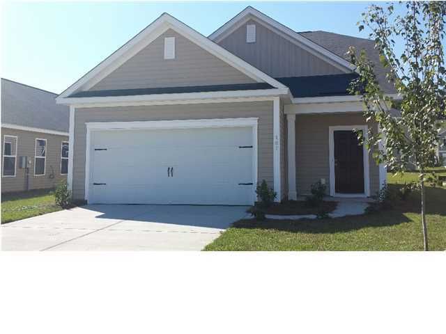 107 Orleans Ct, Moncks Corner, SC 29461