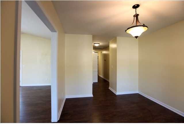 1266 Llewellyn Rd, Mount Pleasant, SC 29464