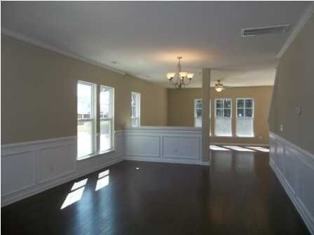 105 Glenspring Dr, Summerville, SC 29483