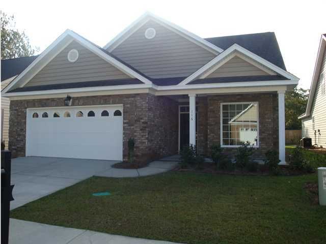 120 Brutus Ln, Summerville, SC 29485
