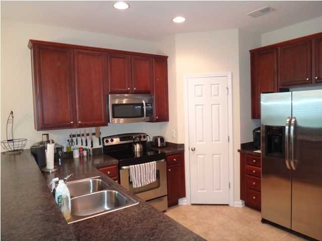 263 Island Green Rd, Goose Creek, SC 29445
