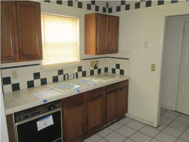 5145 Westview St, North Charleston, SC 29418