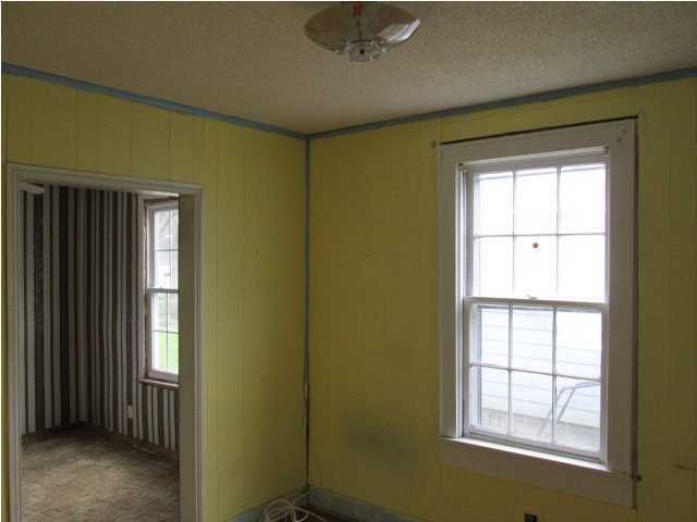 2904 Lexington Ave, North Charleston, SC 29405