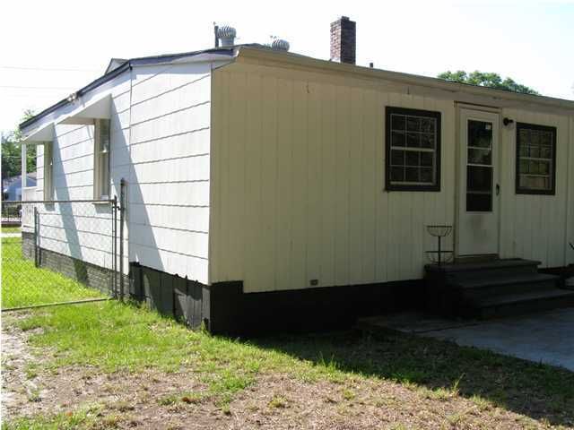 2857 Alabama Dr, North Charleston, SC 29405