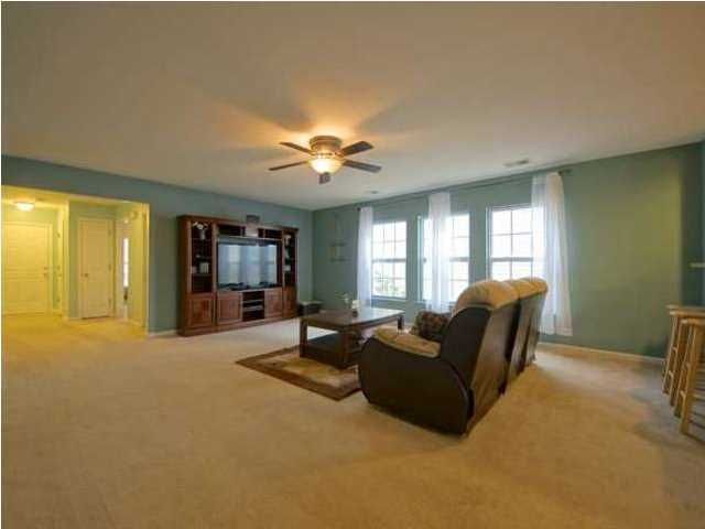 1403 Dabbling Duck Dr, Summerville, SC 29483