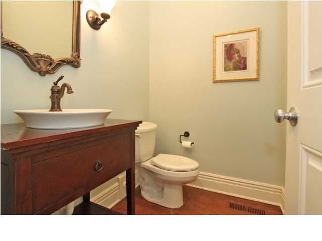 1264 Smythe St, Charleston, SC 29492