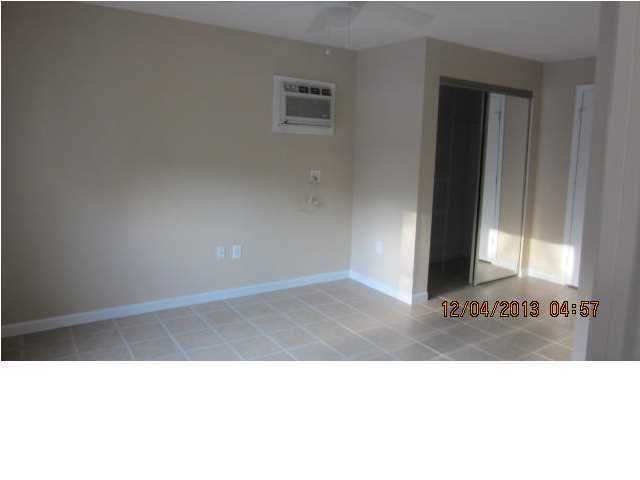 105 Willow Ct, Summerville, SC 29483