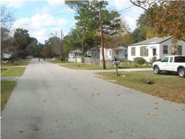4005 Niagara St, North Charleston, SC 29405