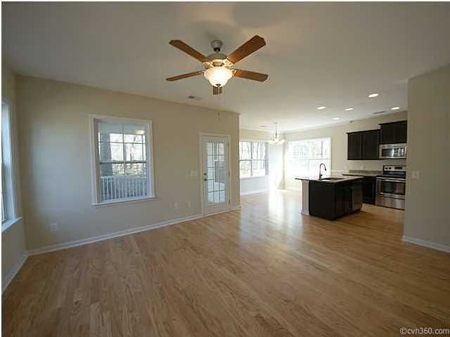 8141 Little Sydneys Way, North Charleston, SC 29406