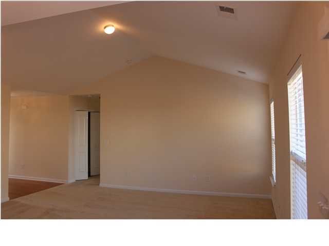 7742 Desoto Dr, North Charleston, SC 29420