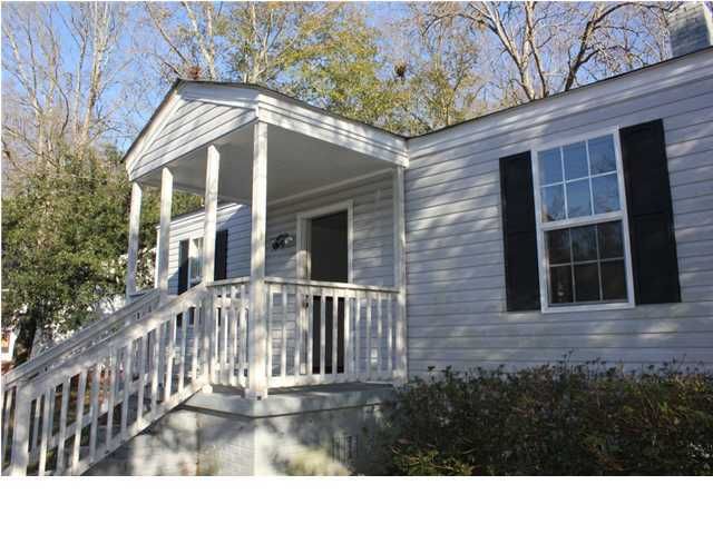 2665 Lawrence Dr, North Charleston, SC 29405