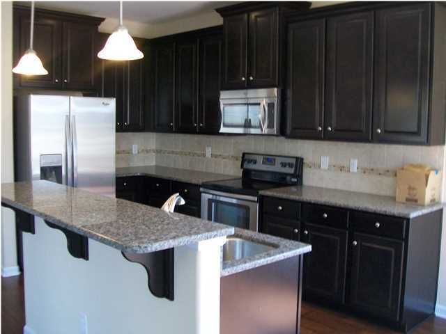 124 Hyrne Dr, Goose Creek, SC 29445