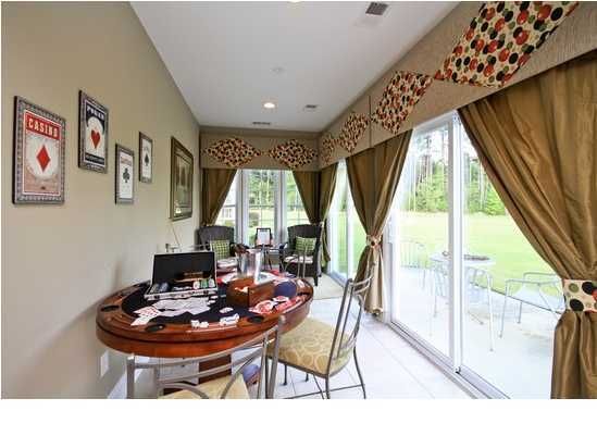 104 Harbor Point Ct, Summerville, SC 29483