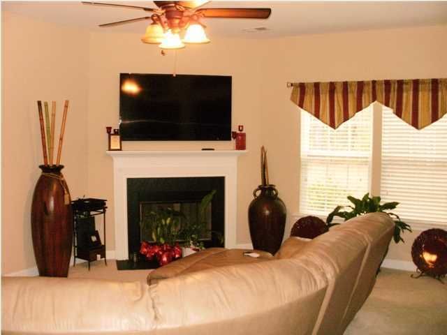212 Maywood Dr, Moncks Corner, SC 29461