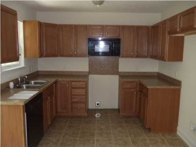 206 Maplewood Ridge Ct, Summerville, SC 29456