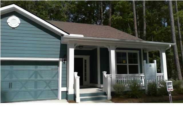124 Phoebe Rd, Summerville, SC 29483