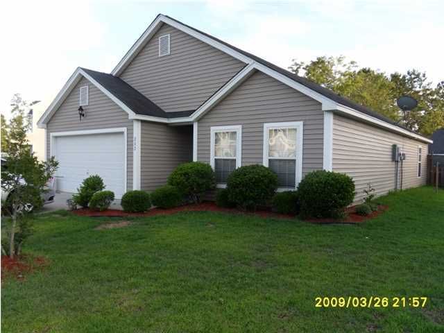 202 Myrtle Way, Summerville, SC 29483