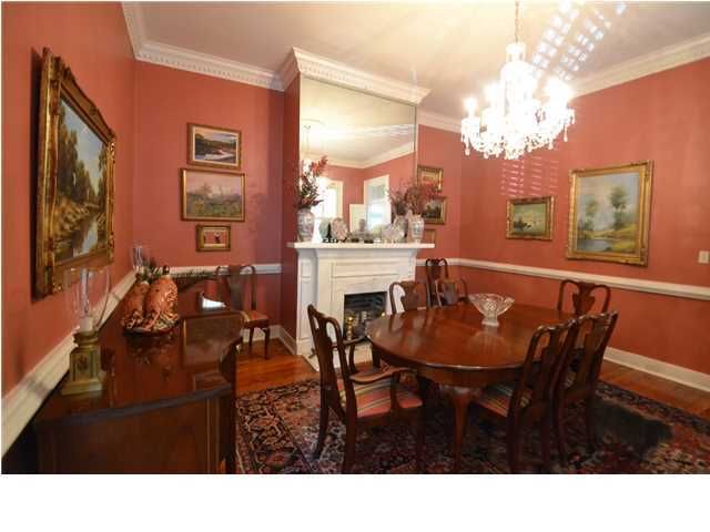 22 New St, Charleston, SC 29401