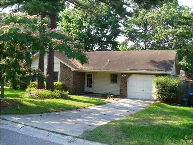 207 Kirksey Dr, Summerville, SC 29485