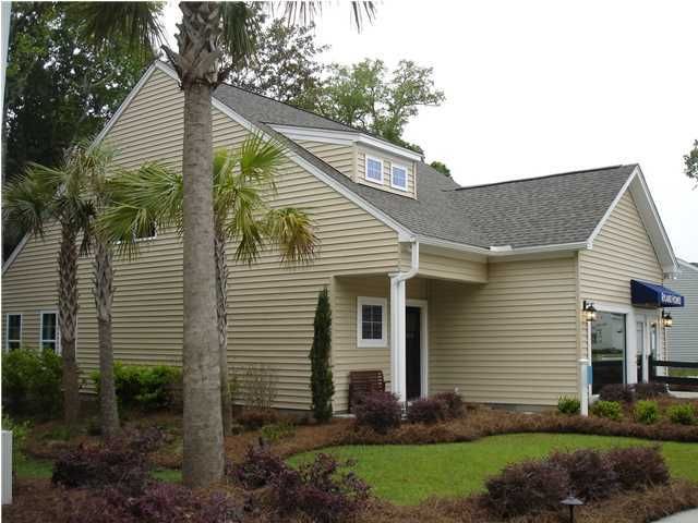 1481 Oldenburg Dr, Mount Pleasant, SC 29429