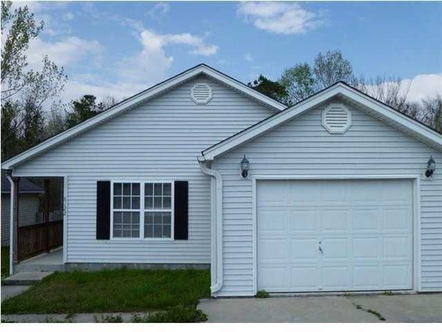 8122 Honeysuckle Lake Dr, North Charleston, SC 29420
