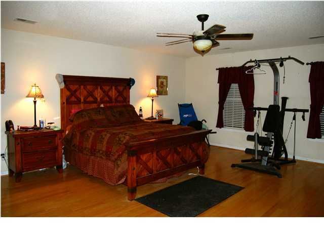125 Ducane St, Summerville, SC 29483