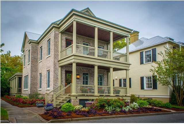 86 W Shipyard Rd, Mount Pleasant, SC 29464
